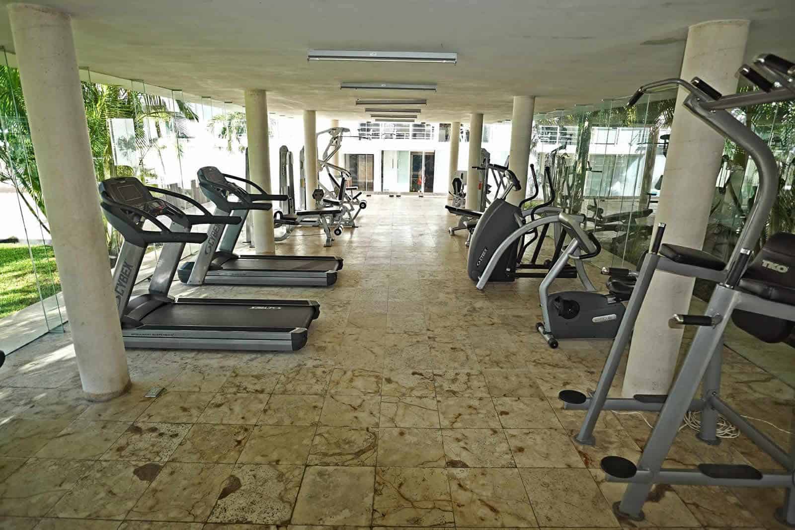 Magia PH1F gym is spacious and air conditioned