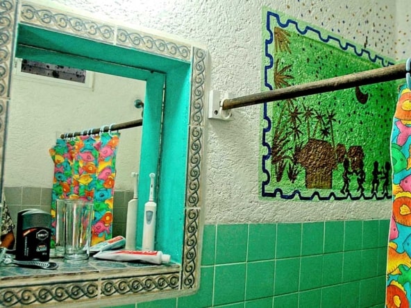 Casa Tucan standard room bathroom