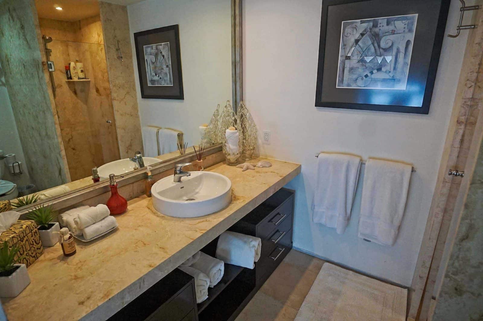Magia penthouse ensuite bathrooms