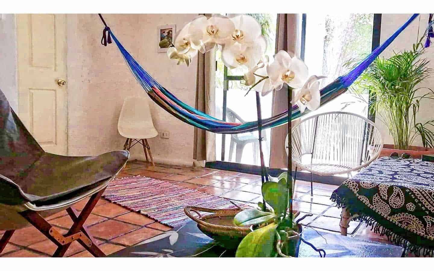 Upper apartment living room to terrace