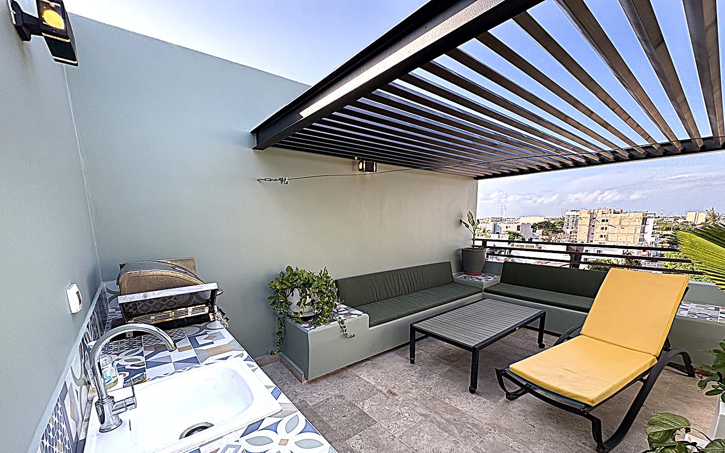 Available NOW. Total tranquility ! Disponibilidad AHORITA. Todo tranquilidad !
