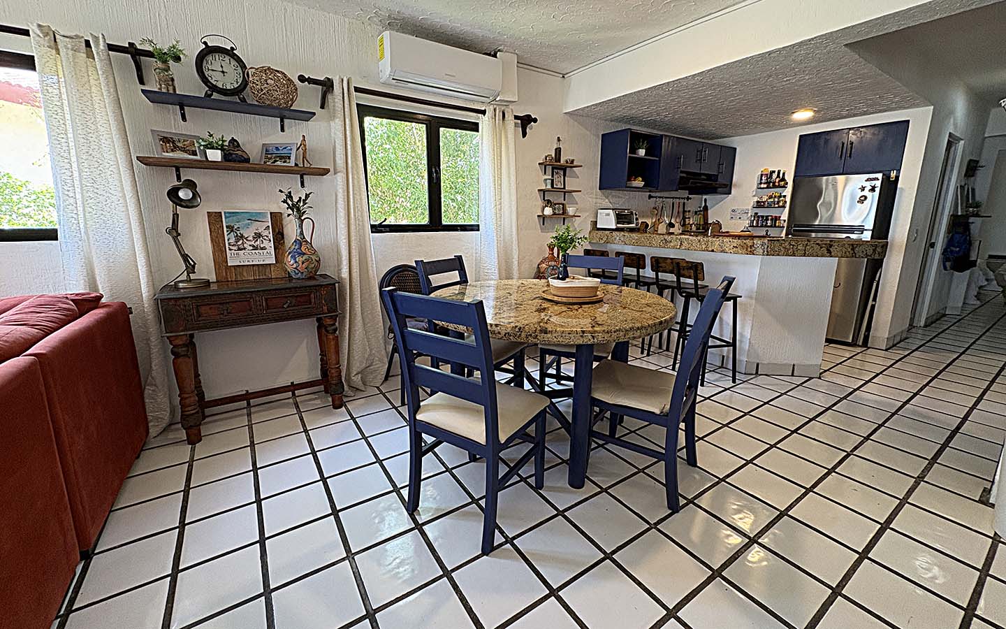 Xaman Ha beachfront top floor, 3 bedrooms, 3 bathrooms for rent